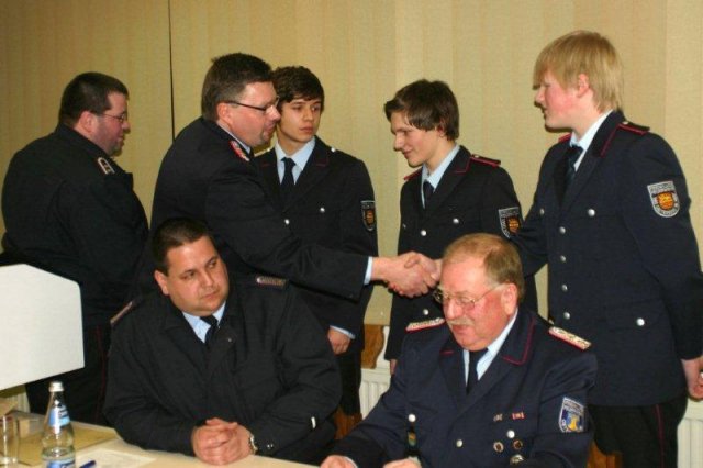 2012-02-11 -09- JHV FF BLtbg Uebernahme JFW (4)